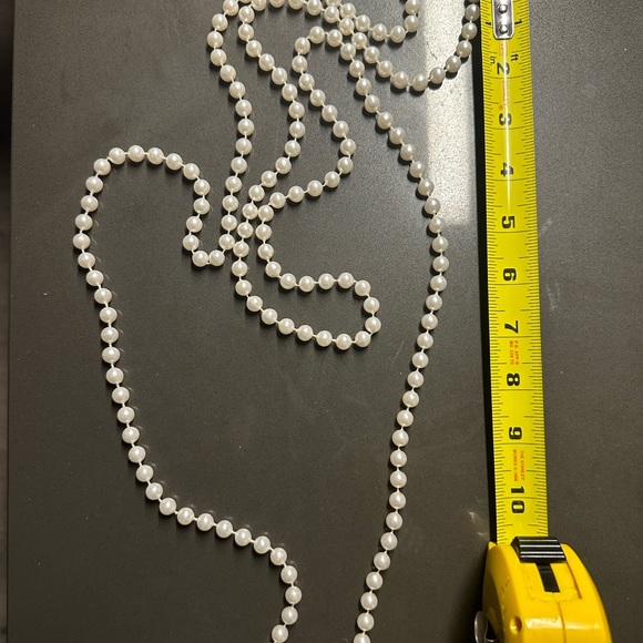 Long Pearl Necklace - Picture 3 of 6